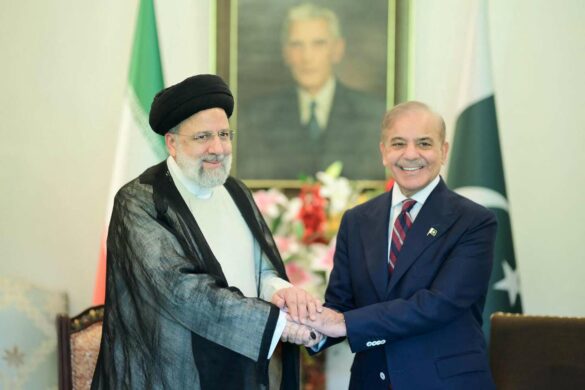 Ebrahim Raïssi, le président iranien, en visite au Pakistan pour apaiser les tensions bilatérales