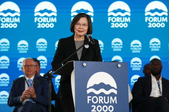 Former Taiwanese President Tsai Ing-wen visits Europe to strengthen the island's ties with "democracies"