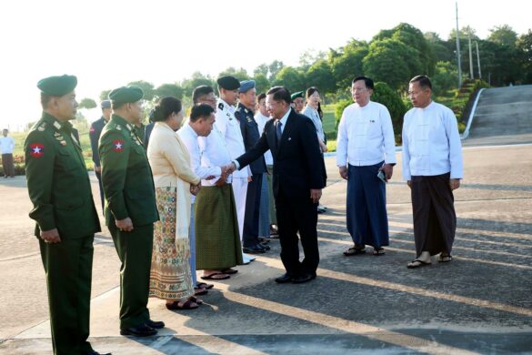 The head of the Burmese junta invited to China