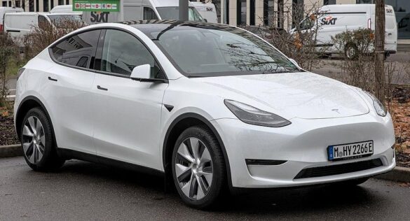 Tesla chases robotaxi rivals and China goes local for auto chips – Nikkei Asia