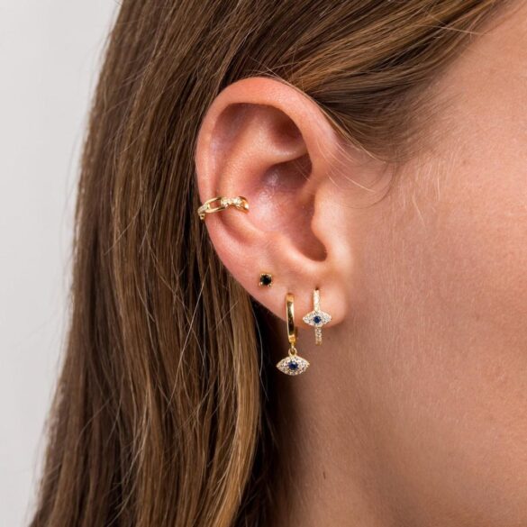 Tiny earrings, huge market: Chinese accessories go viral in Central Asia – news.cgtn.com