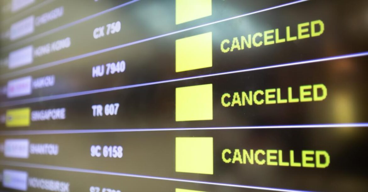 Flight Disruption In France: Air Traffic Controllers Reschedule Strike For October – Travel and Leisure Asia