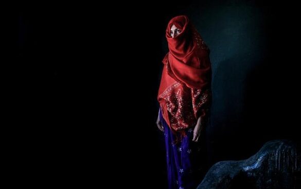 Fast fashion garments pile up in South Asia as Middle East conflict grounds planes – Dawn